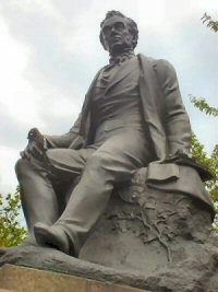 Elliott's statue